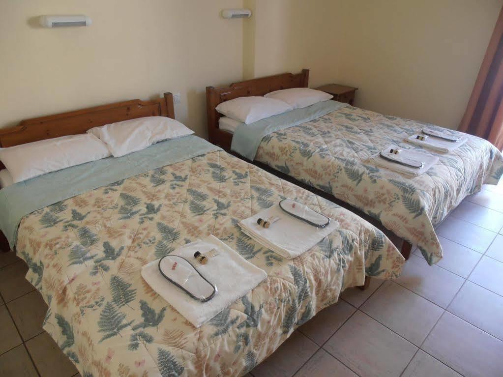 Oscar Hotel Paralia Katerinis Bagian luar foto